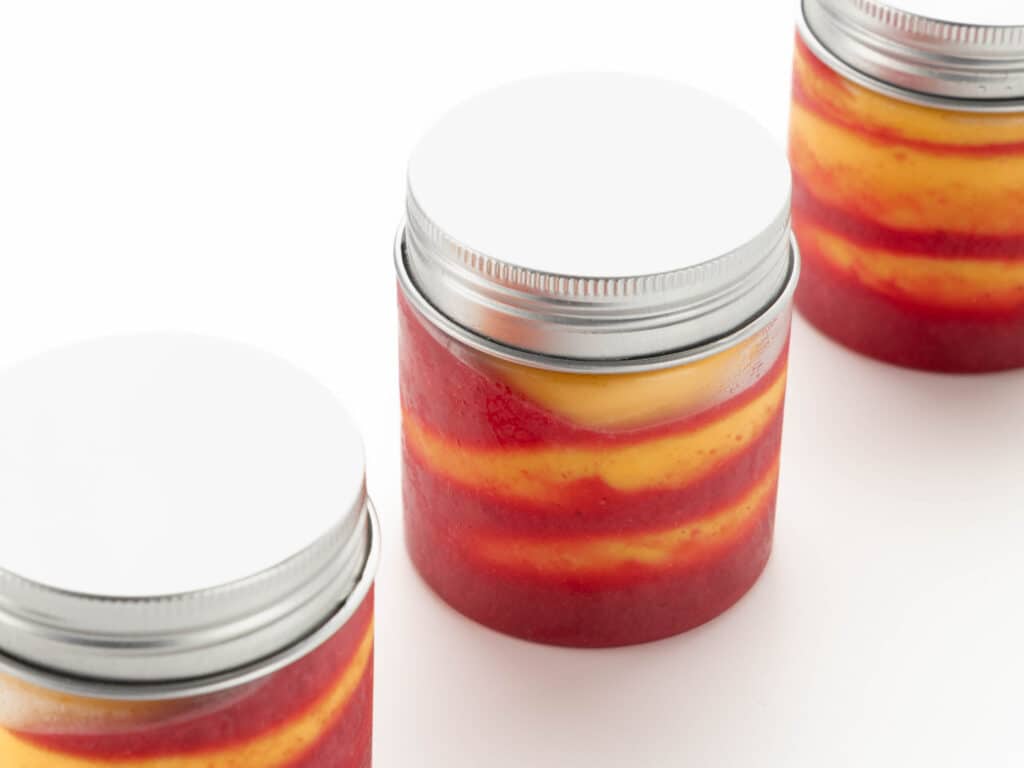 Mango red berries cups La Fruitière du Val Evel